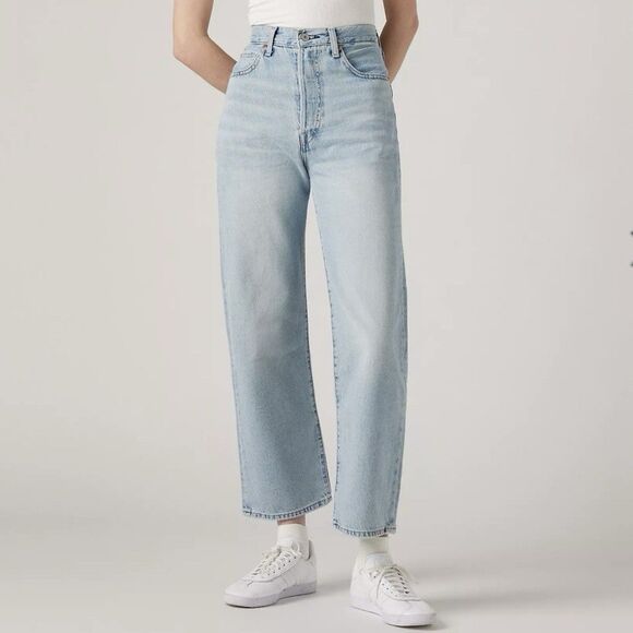 Levi’s Premium Ribcage Straight Jeans Women’s Size 30 Button-Fly Lightwash Denim - Picture 1 of 14